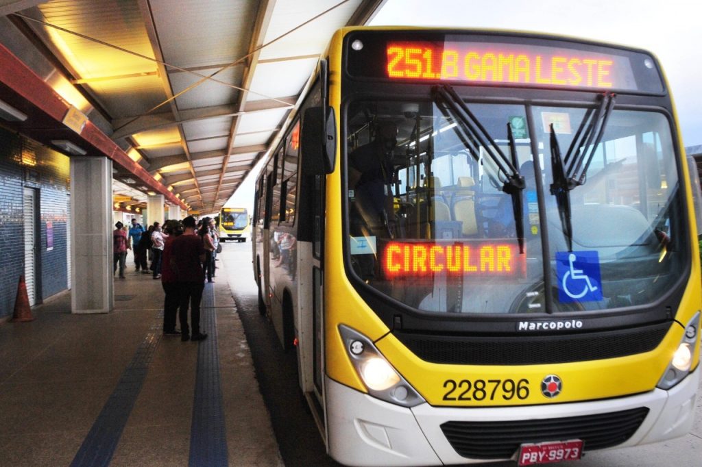 Como chegar até Clube Águas Correntes em Santa Maria de Ônibus?